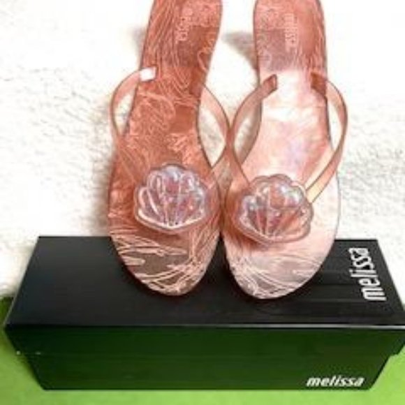 Melissa Seashell Fruit Scented Flip Flops - Picture 11 of 14